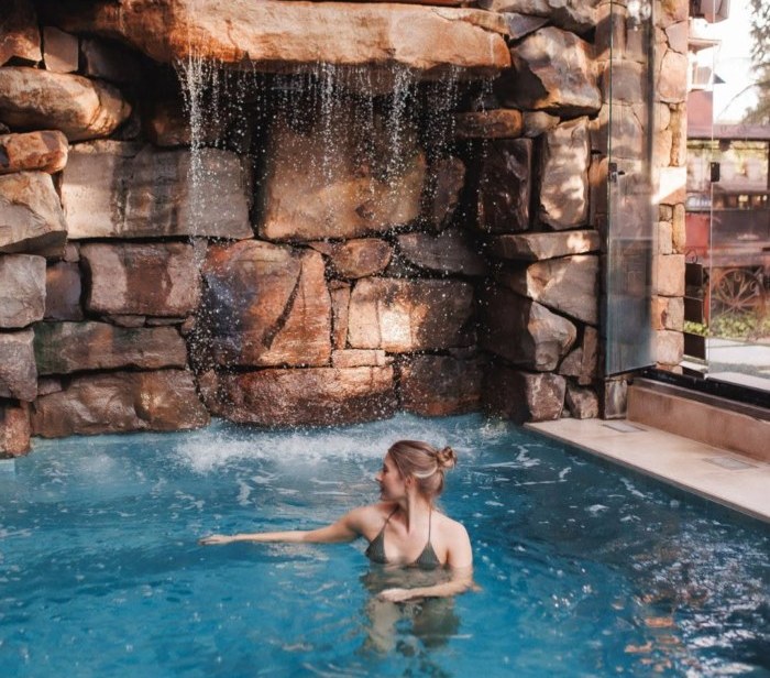 Piscina do Hotel Valle D'Incanto